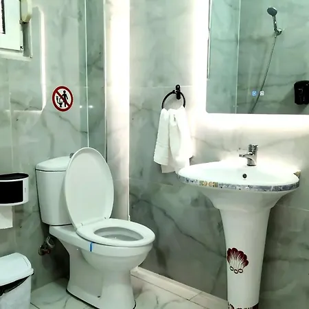 Perandori Zone 1 * פייר